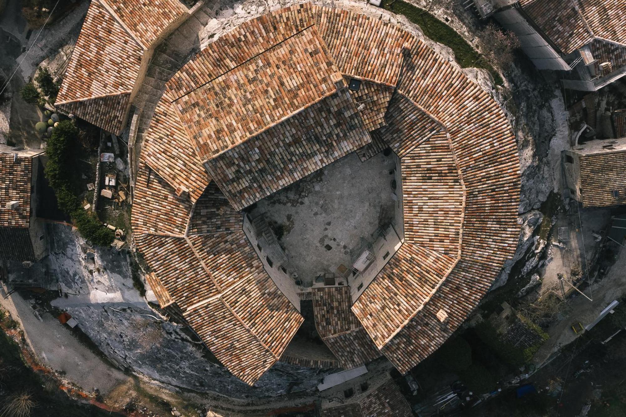 מלון אקווסנטה טרמה Castel Di Luco מראה חיצוני תמונה